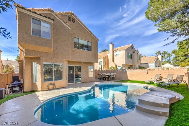 8352 SHORE BREEZE Drive, Las Vegas, NV 89128