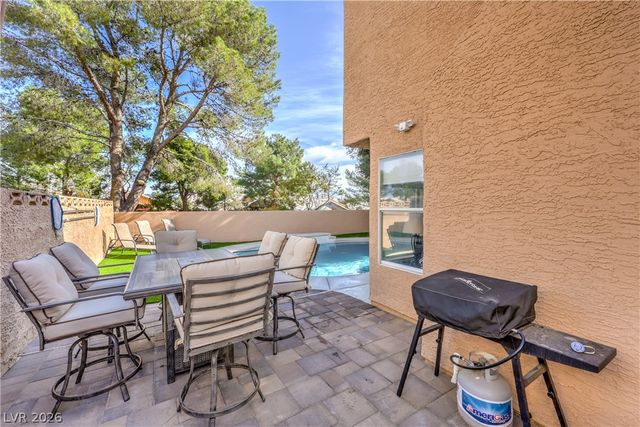 8352 SHORE BREEZE Drive, Las Vegas, NV 89128