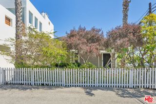 137 Strand Street, Santa Monica, CA 90405