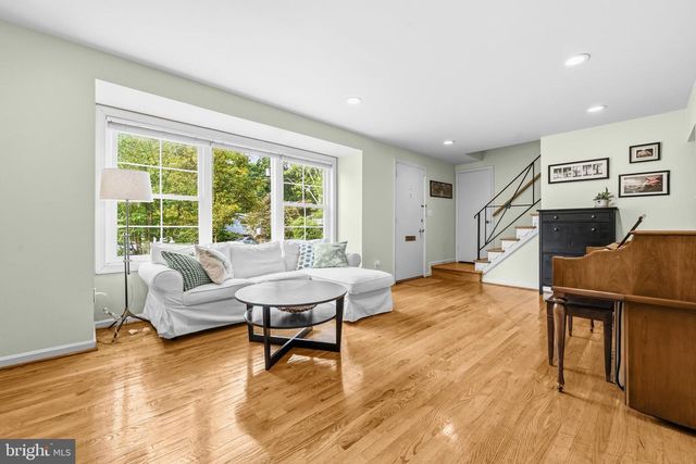 4709 RICHMARR PL, Alexandria, VA 22304