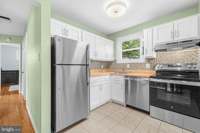 4709 RICHMARR PL, Alexandria, VA 22304