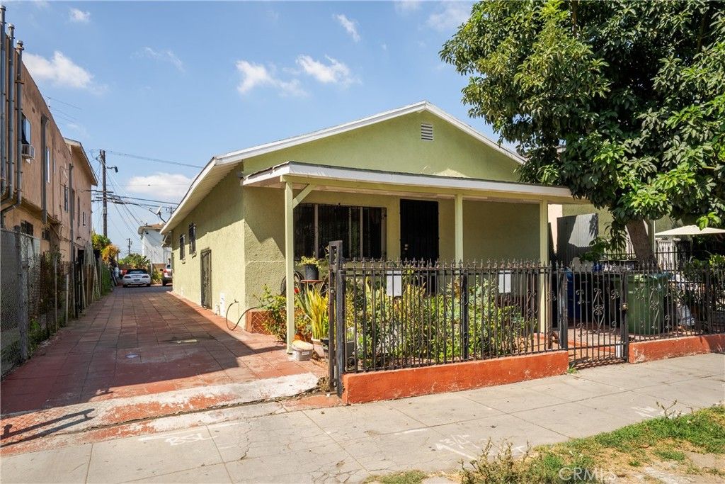 6609 S Figueroa, Los Angeles, CA 90003 — photo 2