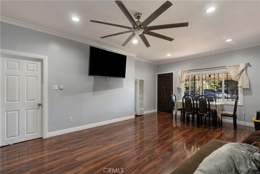 6609 S Figueroa, Los Angeles, CA 90003 — photo 5