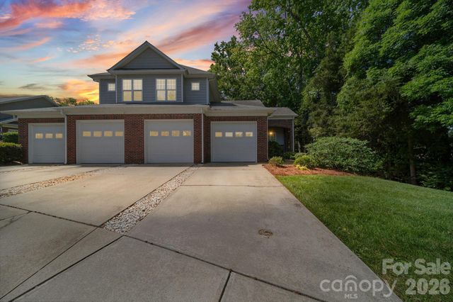 13339 Mint Lake Drive 26, Matthews, NC 28105