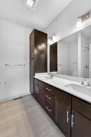 2816 No Oaks Ridge, Fitchburg, WI 53711