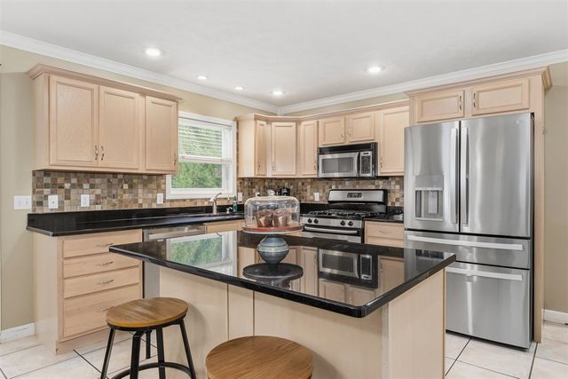 16069 Grazenview Street, Schoolcraft, MI 49087