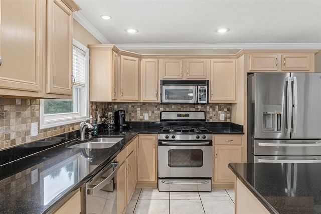16069 Grazenview Street, Schoolcraft, MI 49087