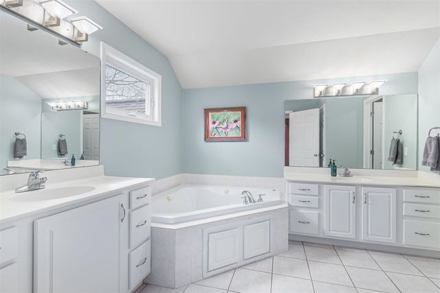 16069 Grazenview Street, Schoolcraft, MI 49087