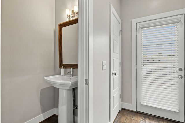 2003 Convent Pl Apt 6, Nashville, TN 37212