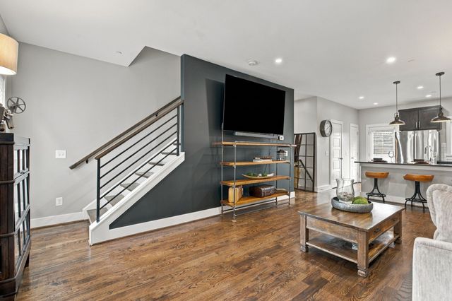 2003 Convent Pl Apt 6, Nashville, TN 37212