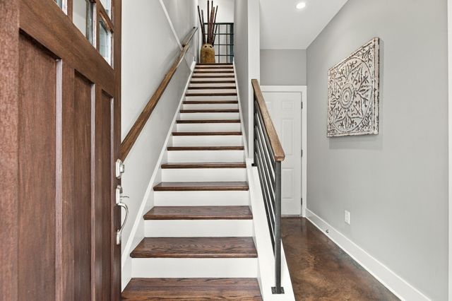 2003 Convent Pl Apt 6, Nashville, TN 37212