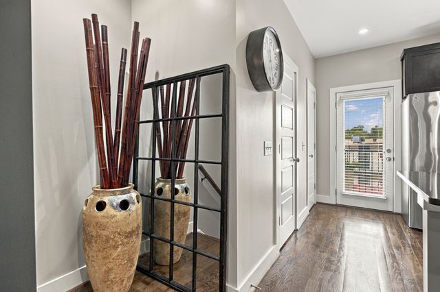 2003 Convent Pl Apt 6, Nashville, TN 37212
