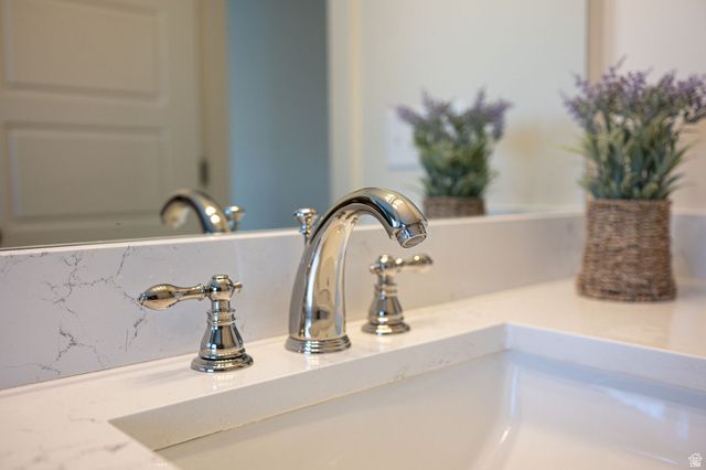 1103 W 950 N, Clinton, UT 84015