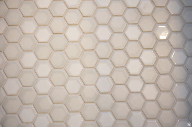 1103 W 950 N, Clinton, UT 84015