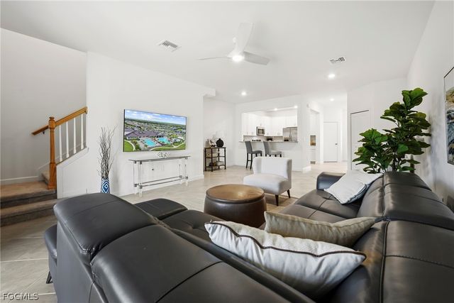 14239 Pine Lodge LN, Fort Myers, FL 33913