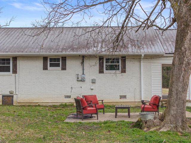 12 COUNTY ROAD 512 RD, Corinth, MS 38834