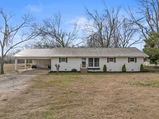 12 COUNTY ROAD 512 RD, Corinth, MS 38834