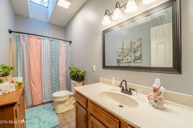 2946 Grassy Branch Loop, Sevierville, TN 37876