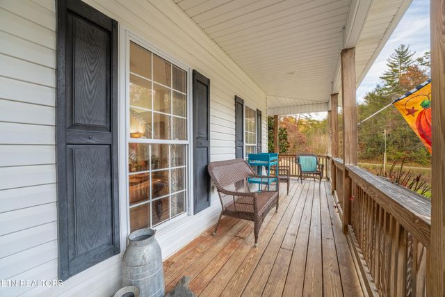 2946 Grassy Branch Loop, Sevierville, TN 37876