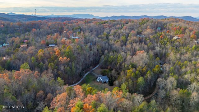 2946 Grassy Branch Loop, Sevierville, TN 37876