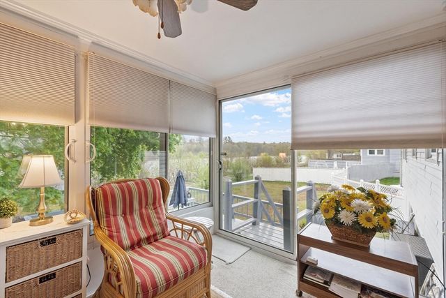 134 River Rd, Lowell, MA 01852