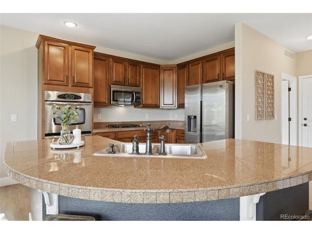 652 Cinnabar Ln, Castle Rock, CO 80108