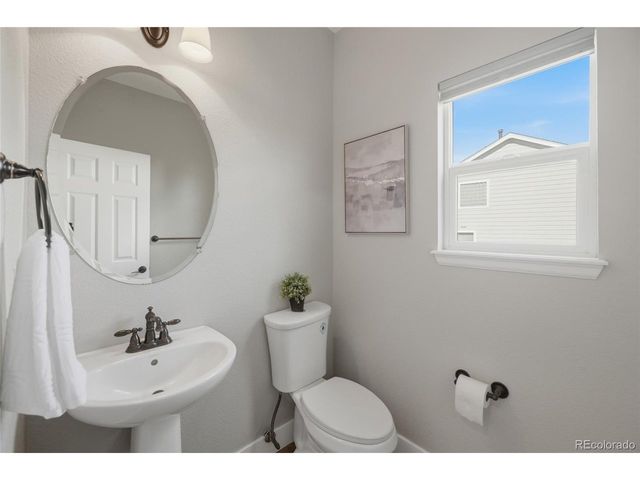 652 Cinnabar Ln, Castle Rock, CO 80108