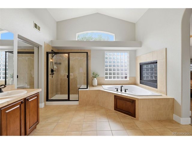 652 Cinnabar Ln, Castle Rock, CO 80108