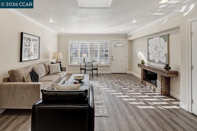 1100 Oakmont Dr 3, Walnut Creek, CA 94595