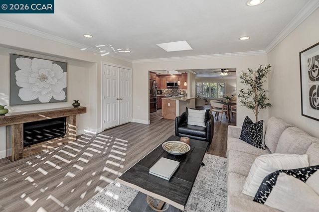 1100 Oakmont Dr 3, Walnut Creek, CA 94595