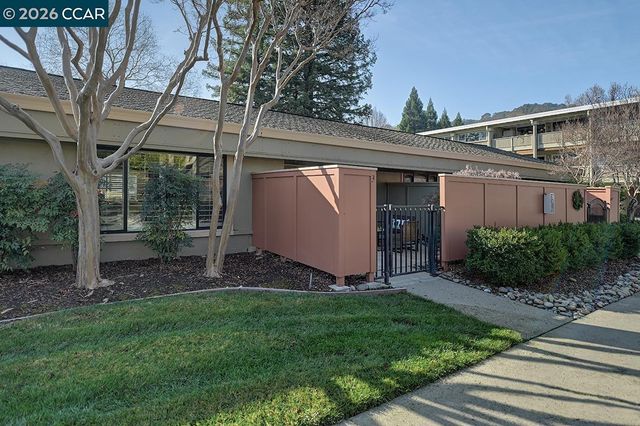 1100 Oakmont Dr 3, Walnut Creek, CA 94595