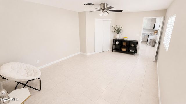8511 W INDIANOLA Avenue, Phoenix, AZ 85037
