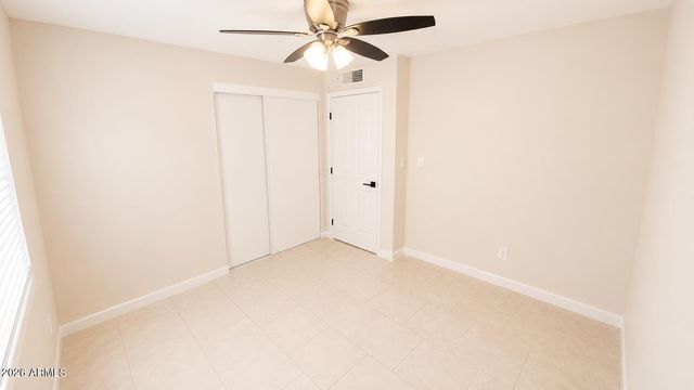 8511 W INDIANOLA Avenue, Phoenix, AZ 85037