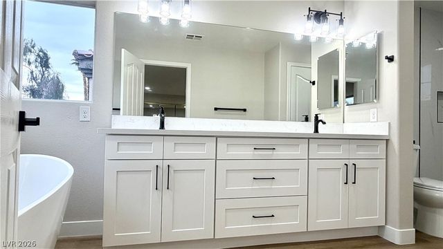 4595 Barnes Court, Las Vegas, NV 89147