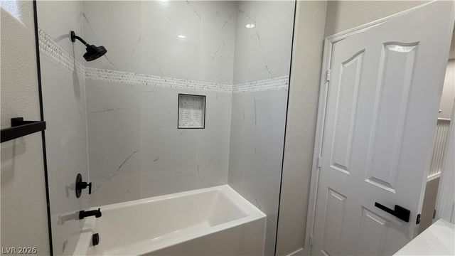 4595 Barnes Court, Las Vegas, NV 89147