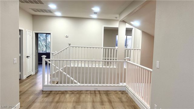 4595 Barnes Court, Las Vegas, NV 89147