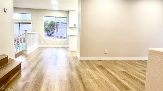 4595 Barnes Court, Las Vegas, NV 89147