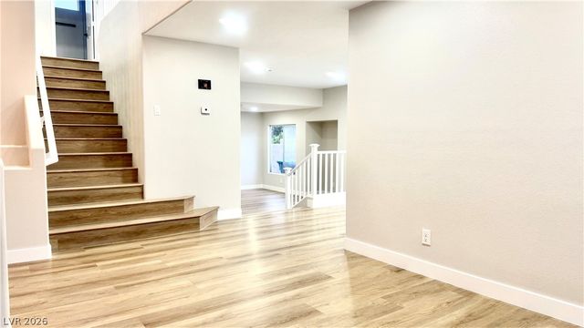 4595 Barnes Court, Las Vegas, NV 89147