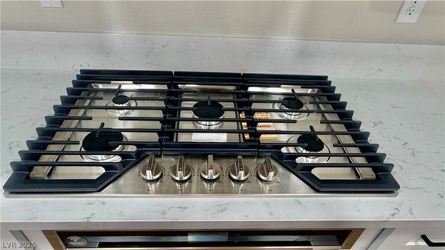 4595 Barnes Court, Las Vegas, NV 89147