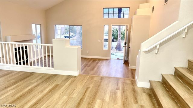 4595 Barnes Court, Las Vegas, NV 89147