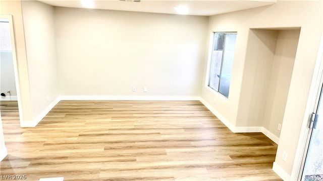 4595 Barnes Court, Las Vegas, NV 89147