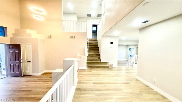 4595 Barnes Court, Las Vegas, NV 89147