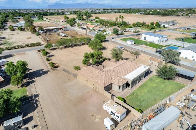 3877 E HASH KNIFE DRAW Road, San Tan Valley, AZ 85140