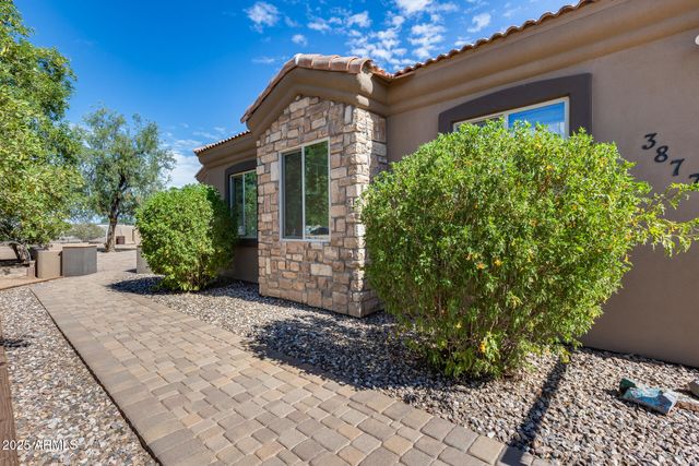 3877 E HASH KNIFE DRAW Road, San Tan Valley, AZ 85140