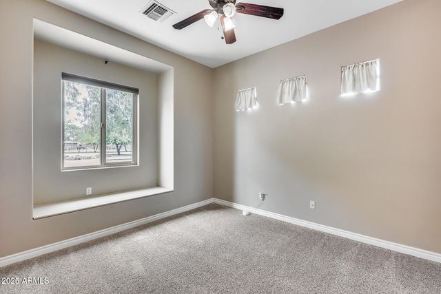 3877 E HASH KNIFE DRAW Road, San Tan Valley, AZ 85140