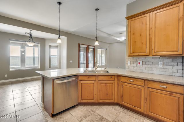 3877 E HASH KNIFE DRAW Road, San Tan Valley, AZ 85140