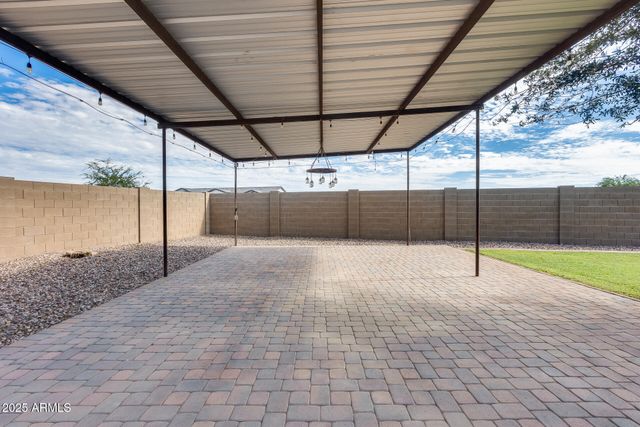 3877 E HASH KNIFE DRAW Road, San Tan Valley, AZ 85140