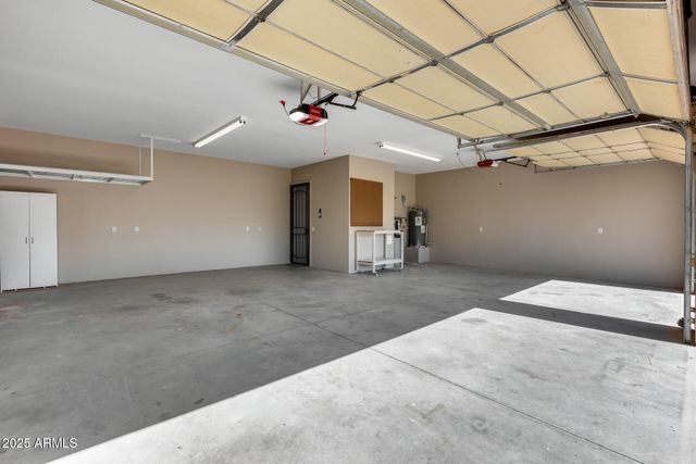 3877 E HASH KNIFE DRAW Road, San Tan Valley, AZ 85140