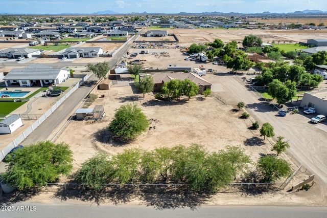 3877 E HASH KNIFE DRAW Road, San Tan Valley, AZ 85140