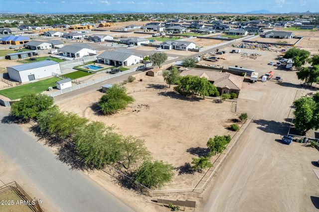 3877 E HASH KNIFE DRAW Road, San Tan Valley, AZ 85140